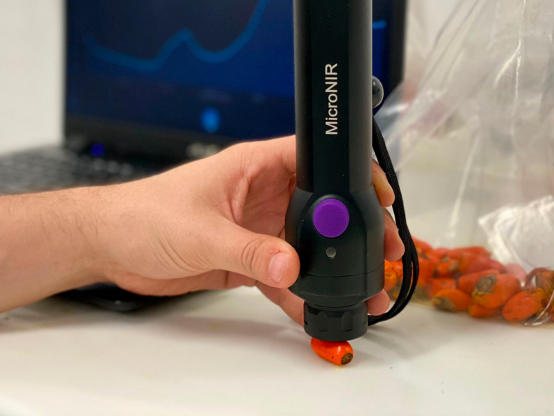 MicroNIR Dende